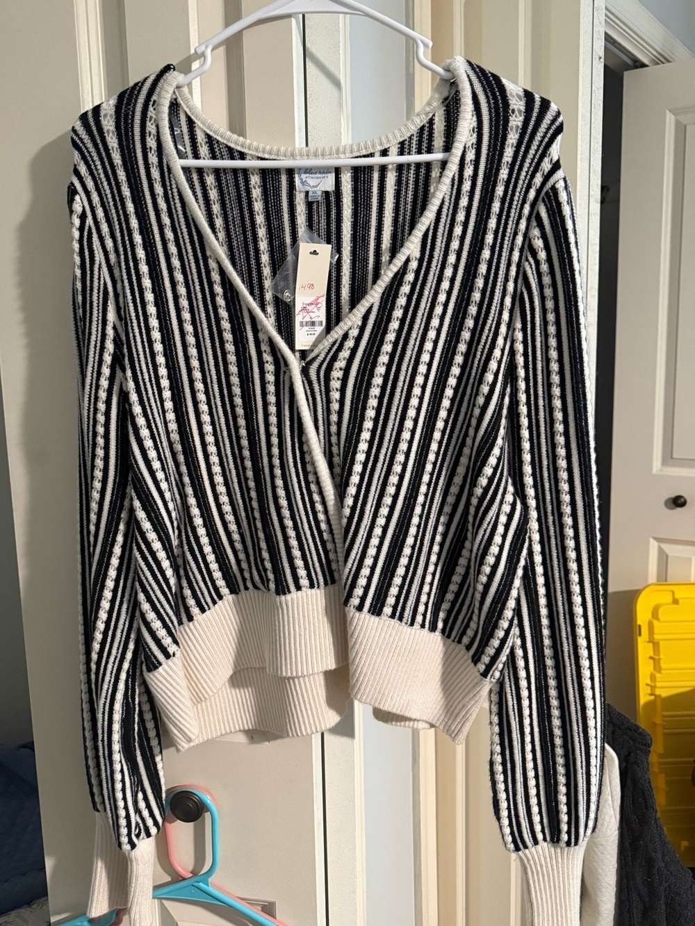 Francesca’s Boutique Striped Black and White V-Neck Women’s Sweater